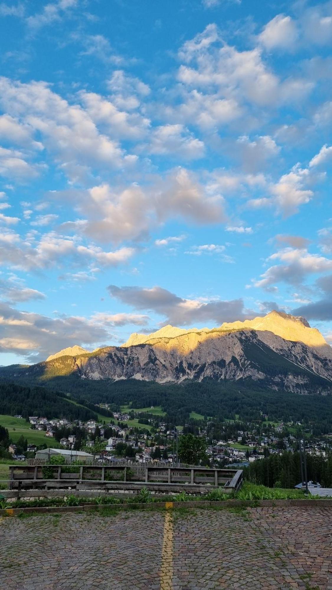 B&B Cristallo Cortina dʼAmpezzo Eksteriør billede